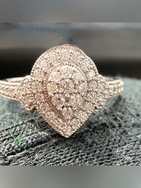 Disney Edition: Enchanted 10Kt White Gold Pear Diamond Halo Promise Ring Sz 7